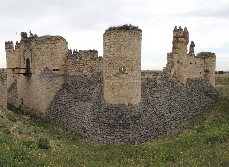 Castillo de San Silvestre, Spain
